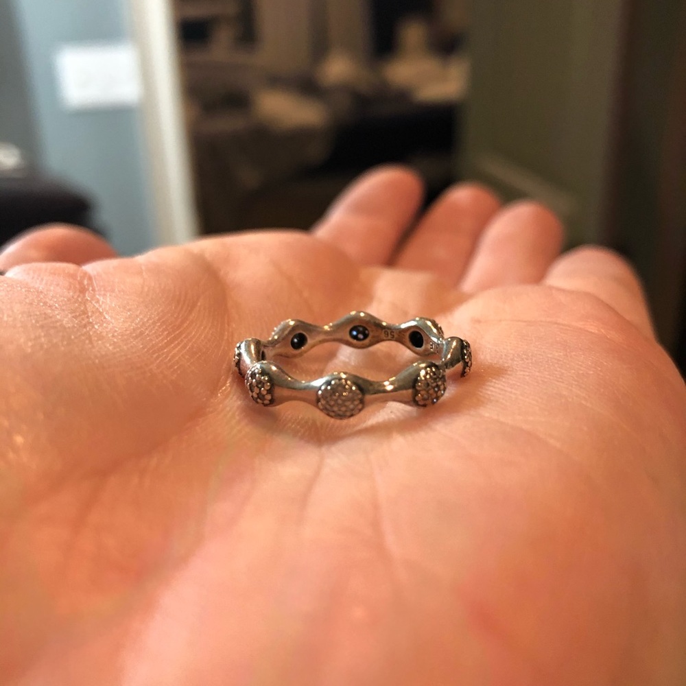 Pandora Lovepod Ring
